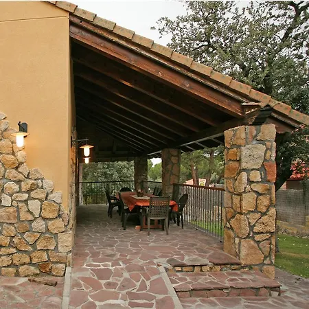 Country house Pico Almanzor 69 *
